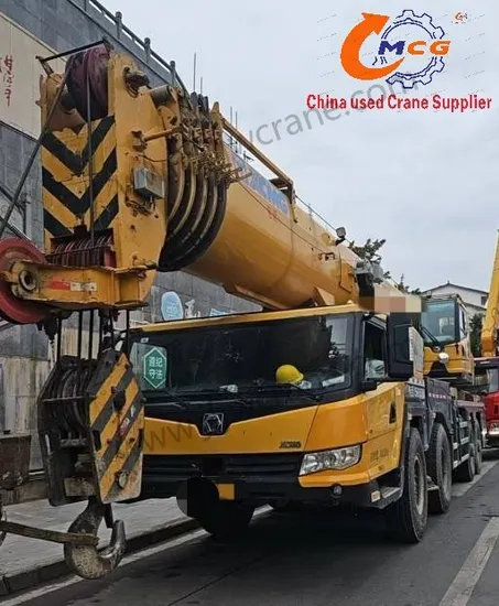 Giá cả phải chăng 2018 XCMG Truck Crane 90 tấn trong tình trạng tuyệt vời