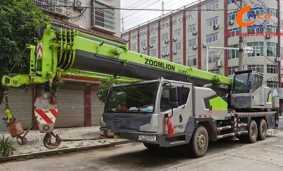 Crane 25 tấn chất lượng cao 2020 Zoomlion - đã sử dụng, giá trị lớn