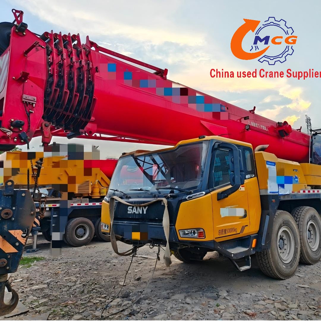 Cần cẩu xe tải đã qua sử dụng 2023 Sany 100 tấn 6 đoạn STC1000C6-8 đáng tin cậy