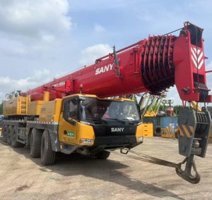 2024 SANY 200-tấn 8 phần Boom STC2000C8-8 Cần cẩu xe tải đã qua sử dụng trong điều kiện tuyệt vời